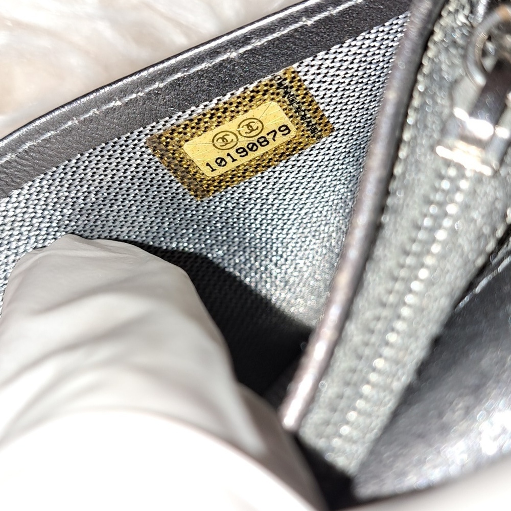 Chanel Mademoiselle Wallet in Good Condition - Picture 15 of 17